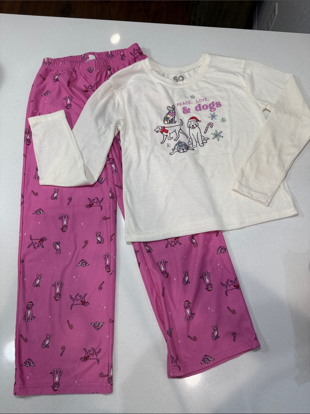 SO Girls Christmas Themed White Top & Pink Dog Print Pajama Set